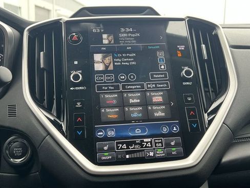 Used 2025 Subaru Ascent Limited AWD/4WD image 20