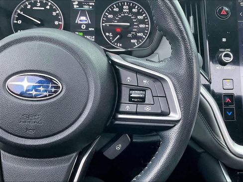 Used 2022 Subaru Outback Limited image 21
