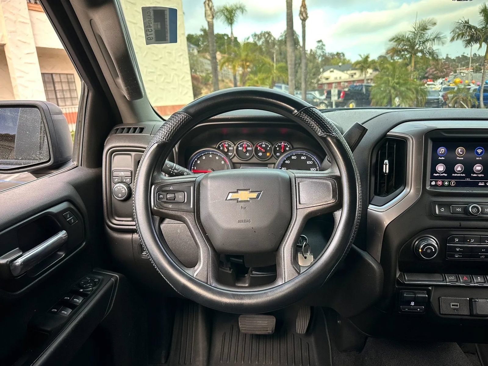 Used 2020 Chevrolet Silverado 1500 Custom w/ Custom Value Package RWD image 12