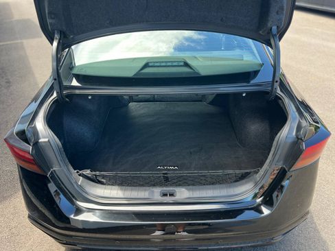 Used 2020 Nissan Altima 2.5 SV FWD image 33