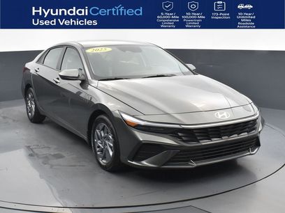 Certified 2025 Hyundai Elantra Blue
