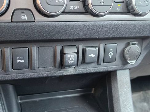 Used 2023 Toyota Tacoma TRD Off-Road AWD/4WD image 25