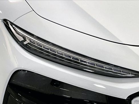 Used 2025 Audi S6 e-tron Prestige w/ 21" Black Optic Package image 28