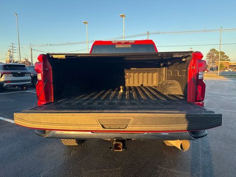 Used 2020 Chevrolet Silverado 2500 LTZ w/ LTZ Plus Package image 29