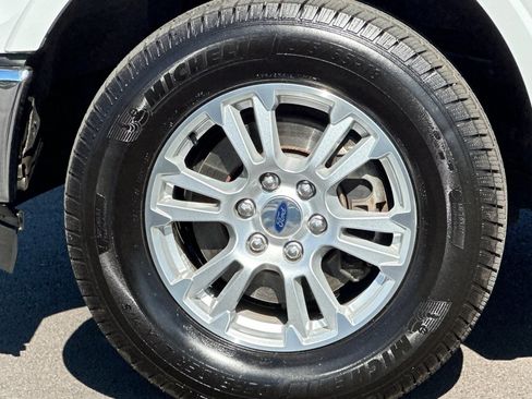 Used 2016 Ford F150 Lariat w/ Max Trailer Tow Package AWD/4WD image 29