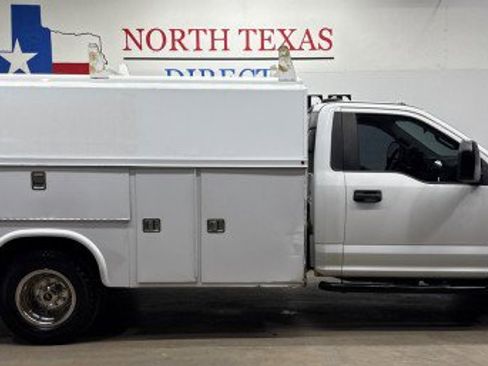 Used 2020 Ford F350 XL w/ XL Value Package image 5