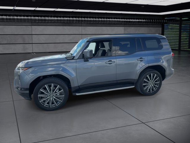 Used 2024 Lexus GX 550 w/ Cold Area Package AWD/4WD image 5