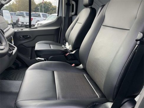 New 2026 Ford Transit 250 Low Roof image 19