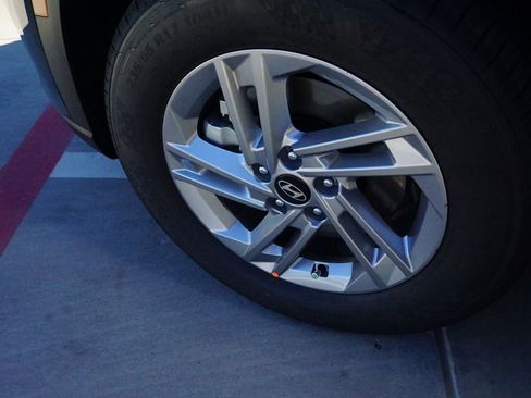 New 2026 Hyundai Tucson SE image 10