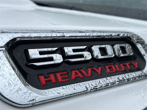 Used 2020 RAM 5500 Tradesman w/ Chrome Appearance Group image 13