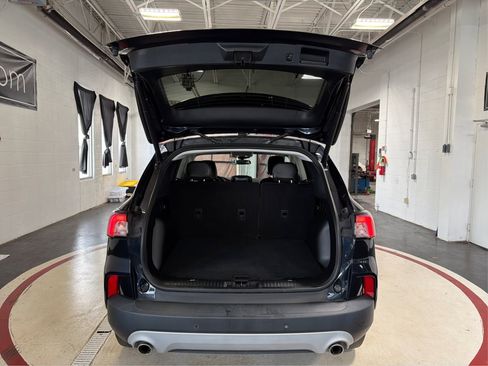 Used 2021 Ford Escape SEL AWD/4WD image 12