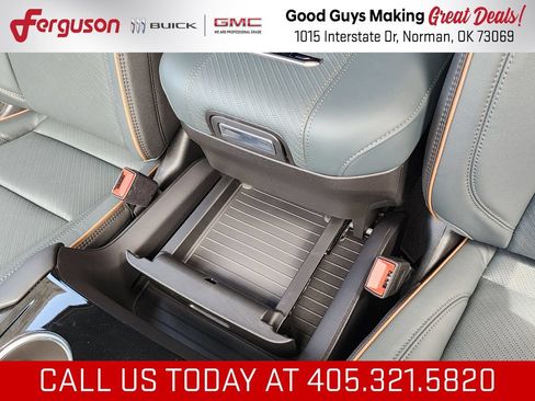 New 2026 GMC Yukon XL AT4 w/ AT4 Premium Plus Package AWD/4WD image 37