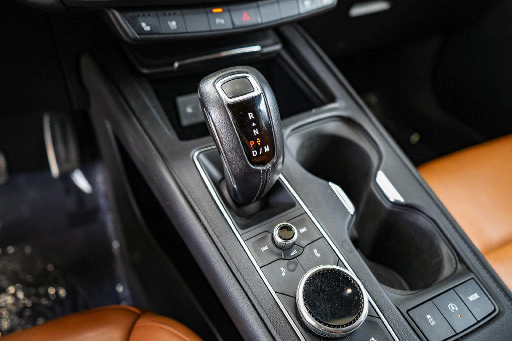 Used 2019 Cadillac XT4 Sport FWD image 19