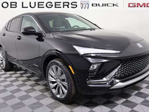 New 2026 Buick Envista Avenir FWD image 1