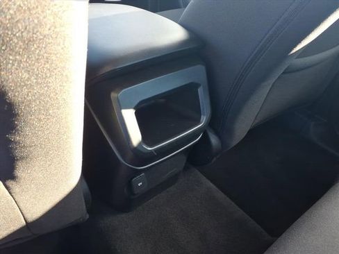 Used 2024 Ford Ranger XL image 11