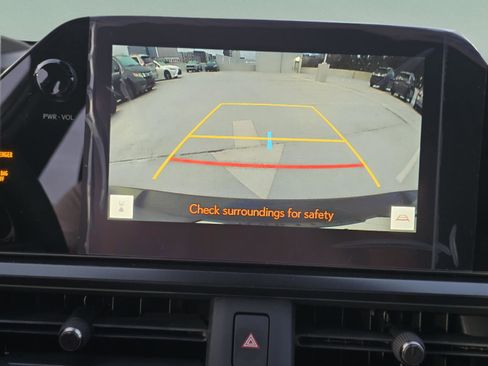 New 2026 Lexus UX 300h FWD image 18