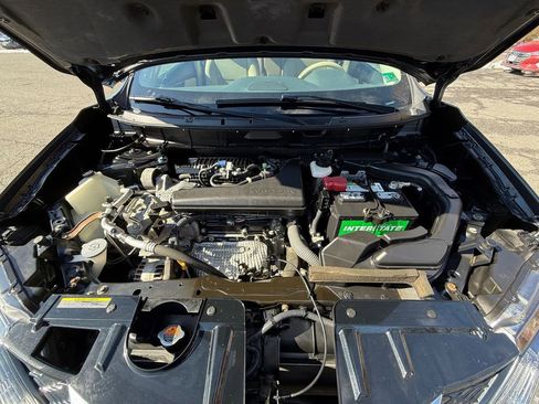 Used 2015 Nissan Rogue SL w/ SL Premium Package image 28