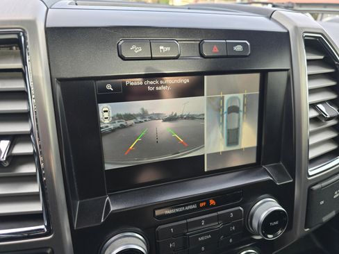 Used 2015 Ford F150 Platinum w/ Technology Package image 16