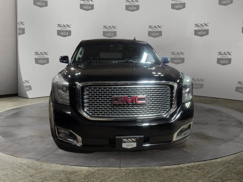 Used 2016 GMC Yukon XL Denali w/ Open Road Package image 8