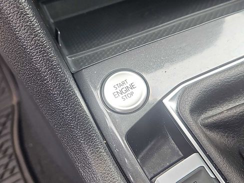 Used 2024 Volkswagen Tiguan SE R-Line image 23