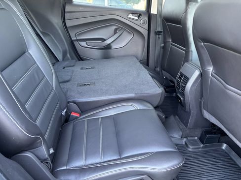Used 2017 Ford Escape SE w/ SE Leather Comfort Package AWD/4WD image 29