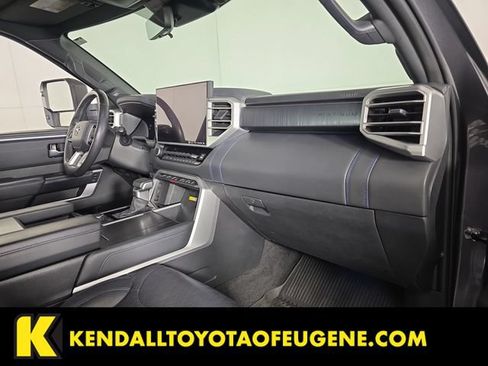 Used 2024 Toyota Tundra Platinum AWD/4WD image 20