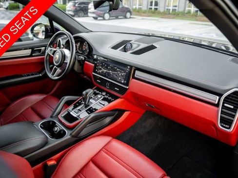 Used 2023 Porsche Cayenne Platinum Edition AWD/4WD image 25