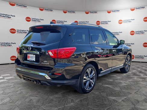 Used 2020 Nissan Pathfinder Platinum AWD/4WD image 7