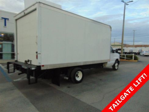 Certified 2024 Ford E-450 and Econoline 450 Super Duty w/ Power Windows & Locks Group image 14