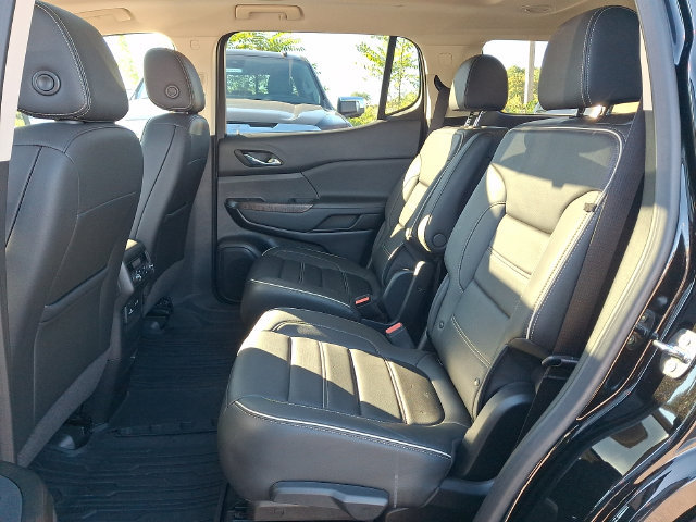 Used 2023 GMC Acadia Denali w/ Black Diamond Edition AWD/4WD image 18