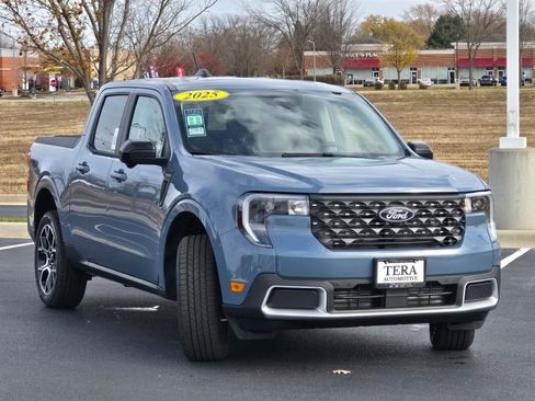 New 2025 Ford Maverick Lariat image 3