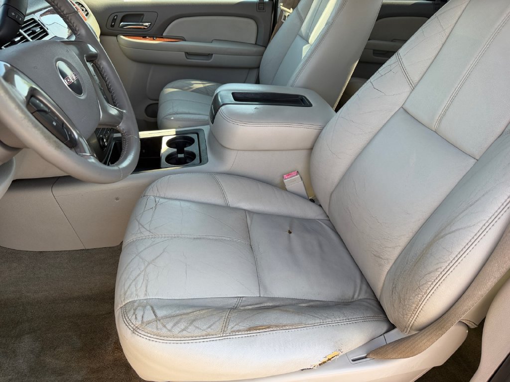 Used 2007 GMC Sierra 2500 SLT w/ Entertainment Package RWD image 12