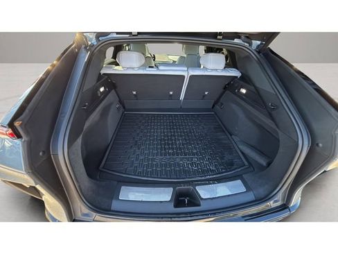 Used 2025 Cadillac Lyriq Sport image 32