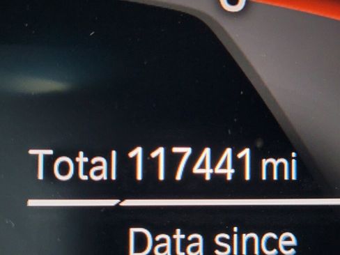 Used 2021 BMW 330i xDrive Sedan w/ Premium Package AWD/4WD image 17