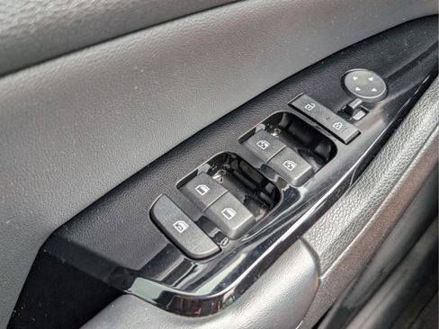 Used 2023 Kia Sportage EX image 38