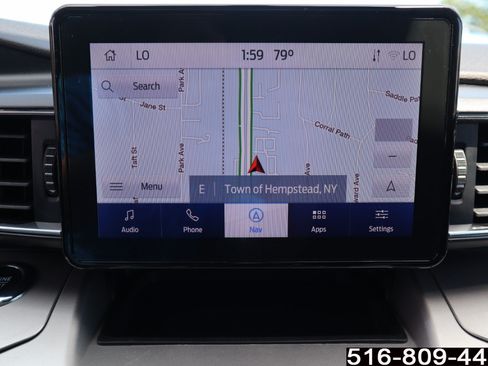 Used 2022 Ford Explorer XLT w/ Equipment Group 202A AWD/4WD image 21