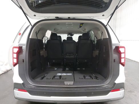 New 2026 Kia Carnival LXS image 14