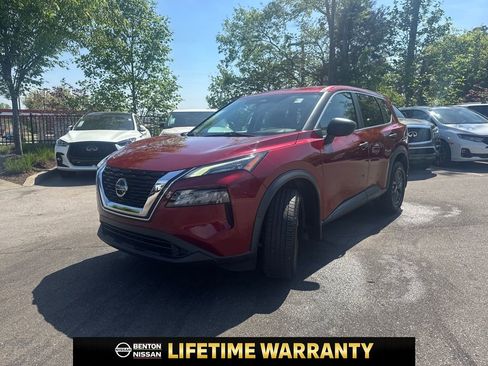 Used 2021 Nissan Rogue S image 4
