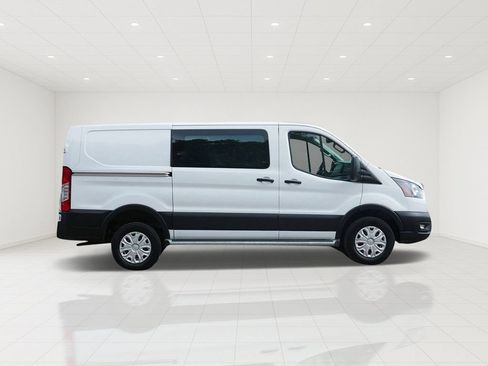 Certified 2025 Ford Transit 250 Low Roof w/ Exterior Upgrade Package RWD image 2