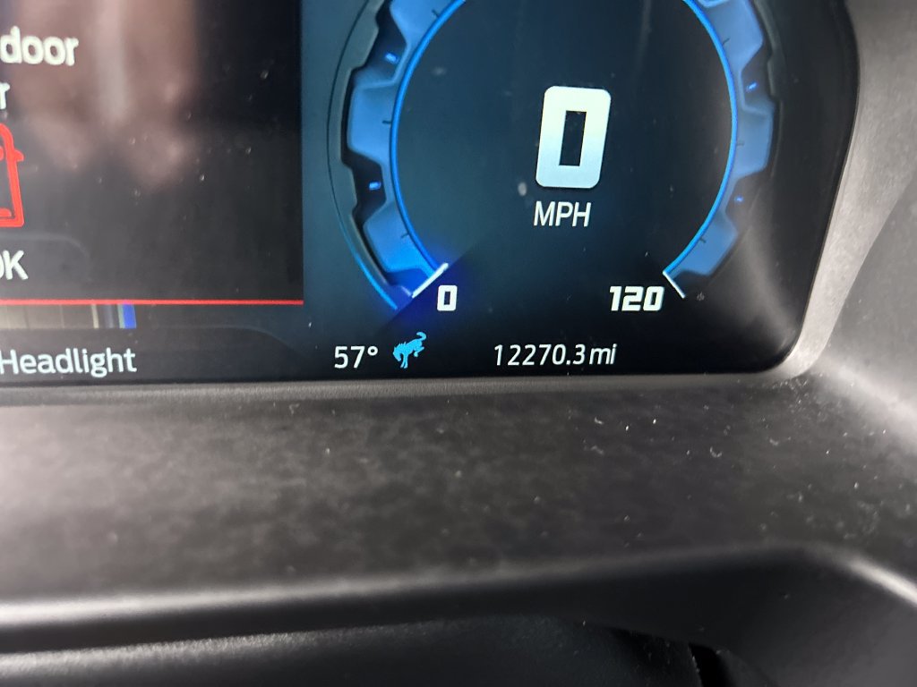 Used 2025 Ford Bronco Outer Banks AWD/4WD image 19