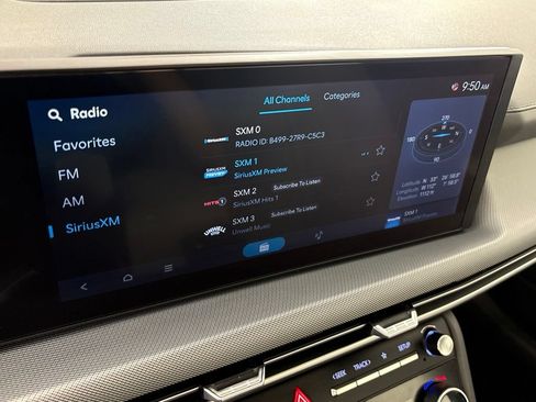 Used 2025 Hyundai Sonata SEL FWD image 35
