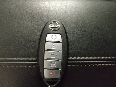 Used 2023 Nissan Sentra SV w/ All-Weather Package FWD image 32