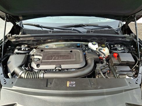Used 2025 Buick Envision Preferred AWD/4WD image 28