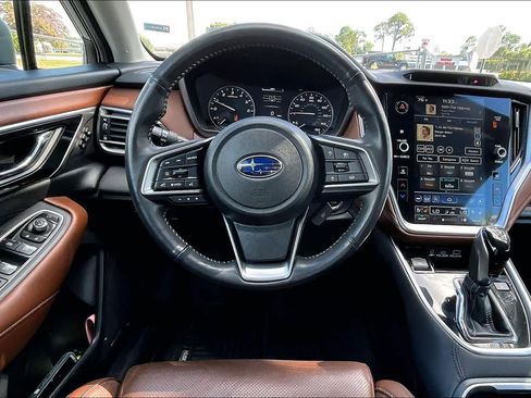 Used 2023 Subaru Outback Touring image 5