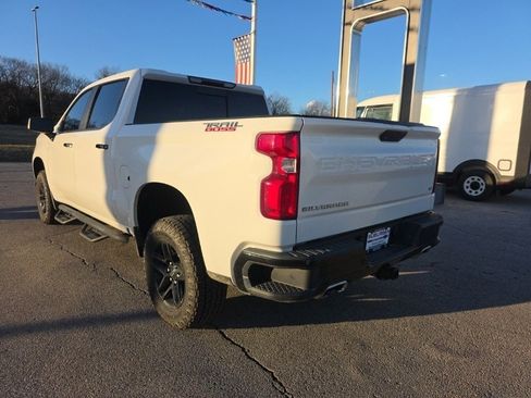 Used 2019 Chevrolet Silverado 1500 LT Trail Boss image 8