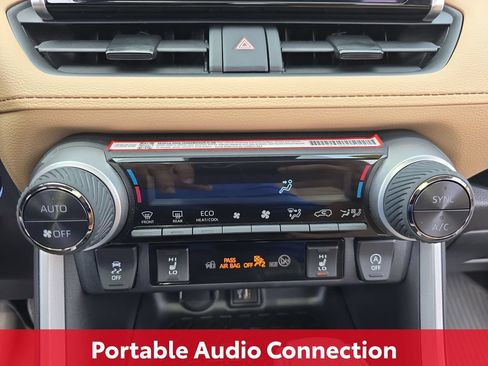 Certified 2025 Toyota RAV4 XLE w/ Convenience Package AWD/4WD image 26