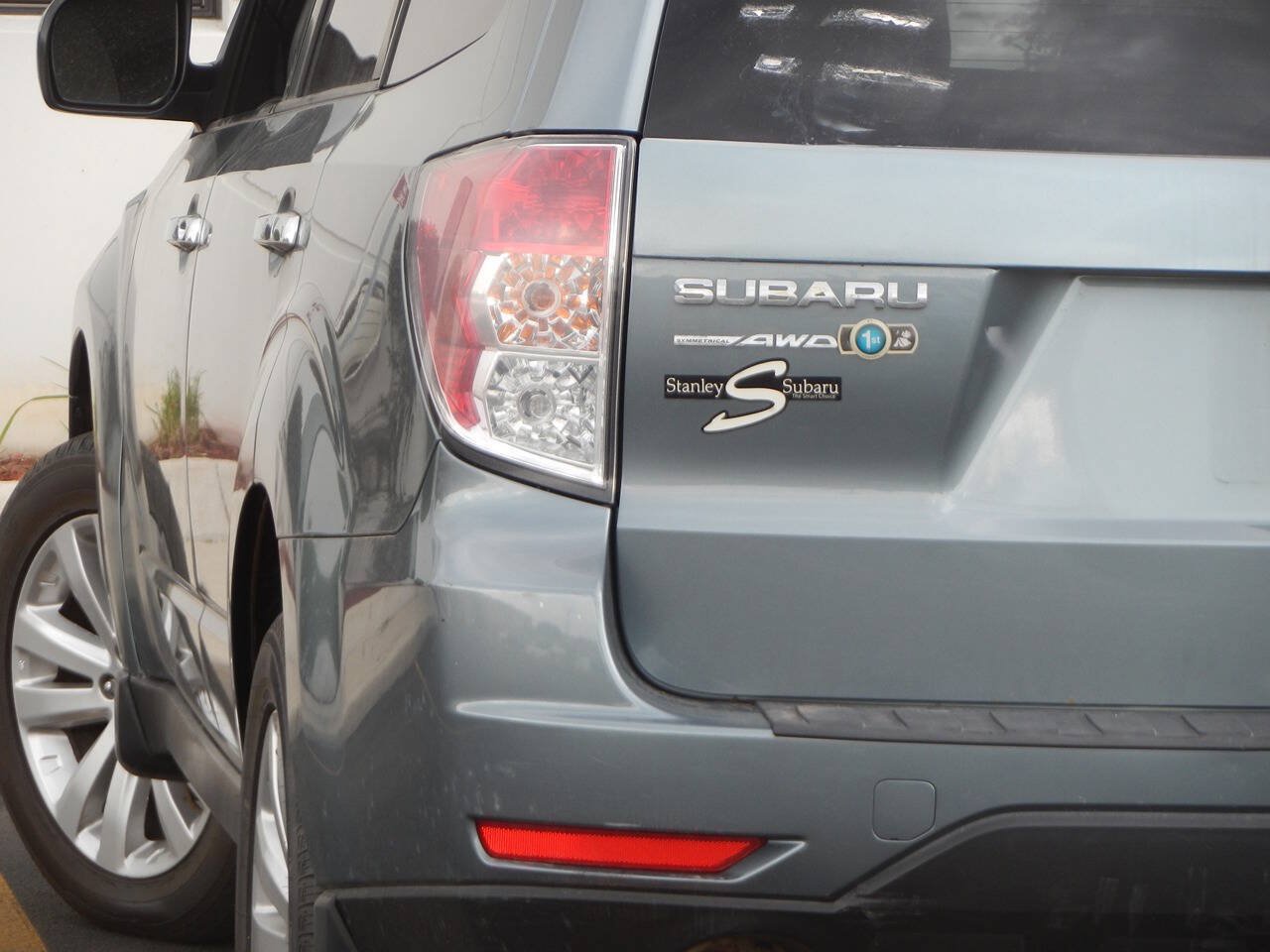 Used 2013 Subaru Forester 2.5X Premium w/ All-Weather Pkg AWD/4WD image 1