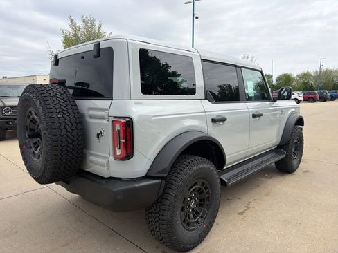 New 2026 Ford Bronco Outer Banks AWD/4WD image 4