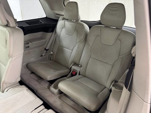 Used 2016 Volvo XC90 T6 Inscription w/ Vision Package image 26