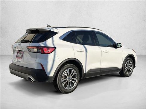 Used 2022 Ford Escape SEL w/ Technology Package image 5
